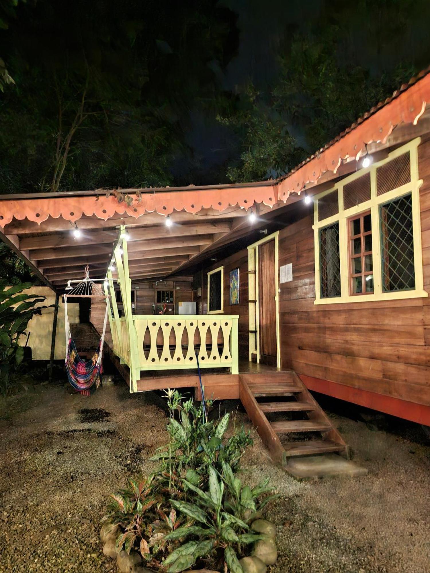 El Jardin De Playa Negra Villa Puerto Viejo de Talamanca Exterior foto
